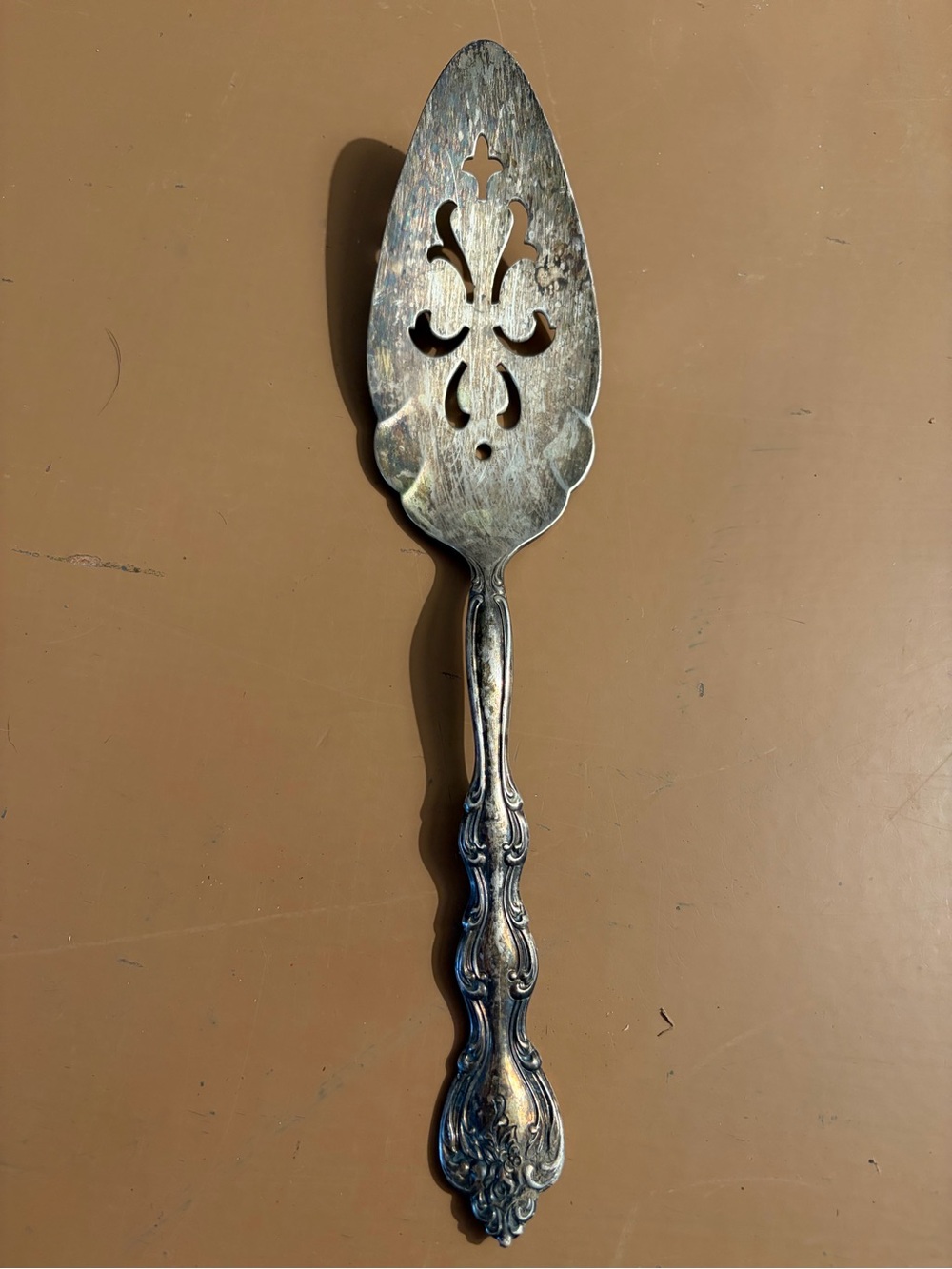 Vintage Ornate Silver-Plated Pie Server - Silver